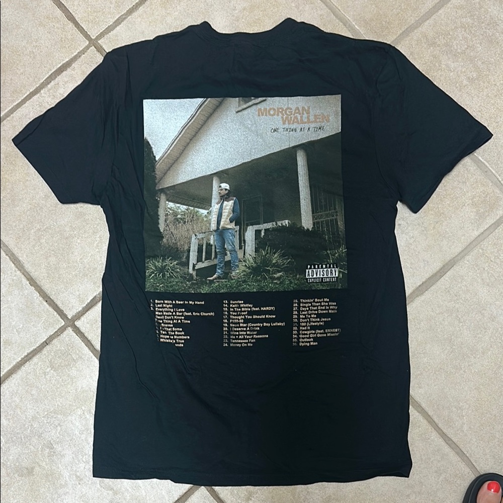MORGAN WALLEN ONE THING AT A TIME CONCERT TEE SHIRT SIZE MEDIUM